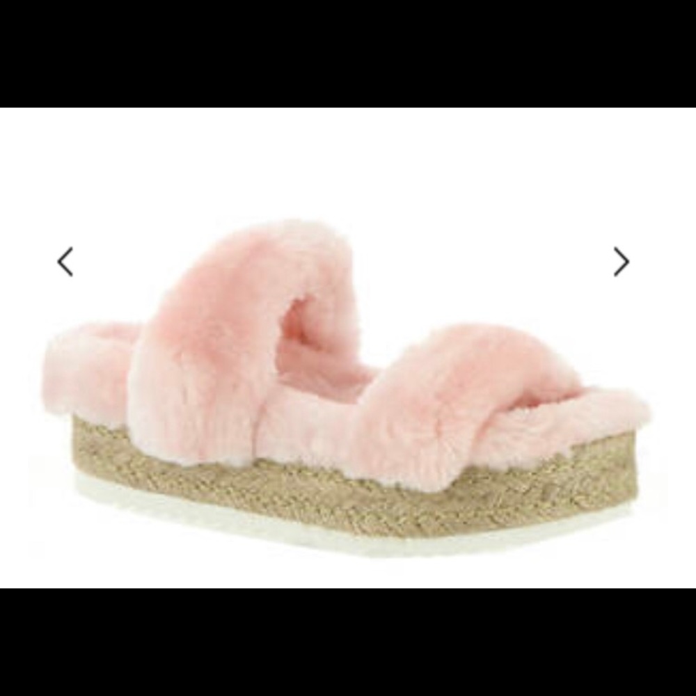 Steve Madden pink furry platform sandals